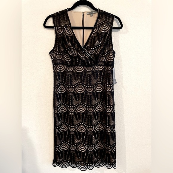 Sharagano Women’s Midi Dress Size 4 Black & Nude Floral Lace Overlay Longline - Picture 1 of 14